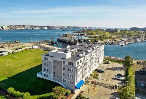 400 Bank Street New London CT 06320