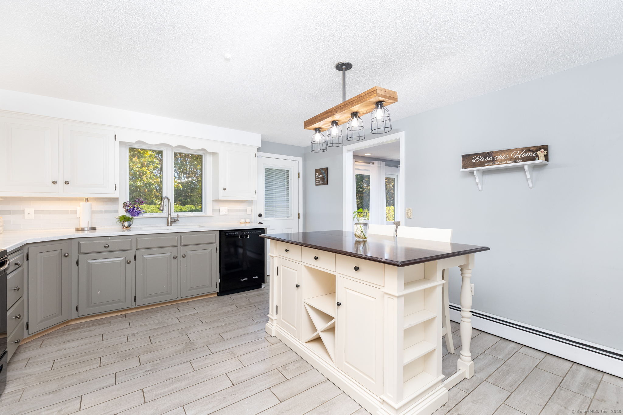 214 Valley View Road Manchester CT 06040