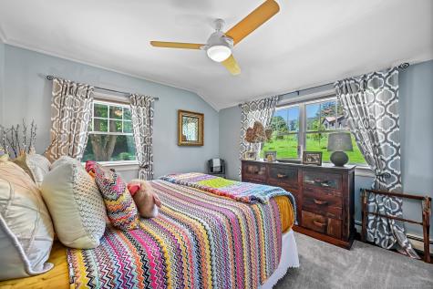 75 Saint Johns Road Ridgefield CT 06877