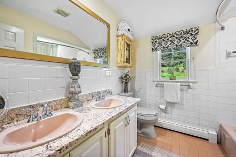 75 Saint Johns Road Ridgefield CT 06877