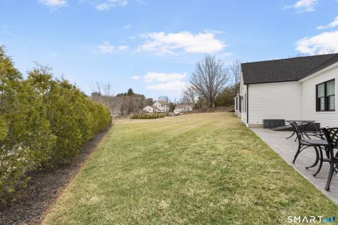 33 Wiegert Way Bristol CT 06010