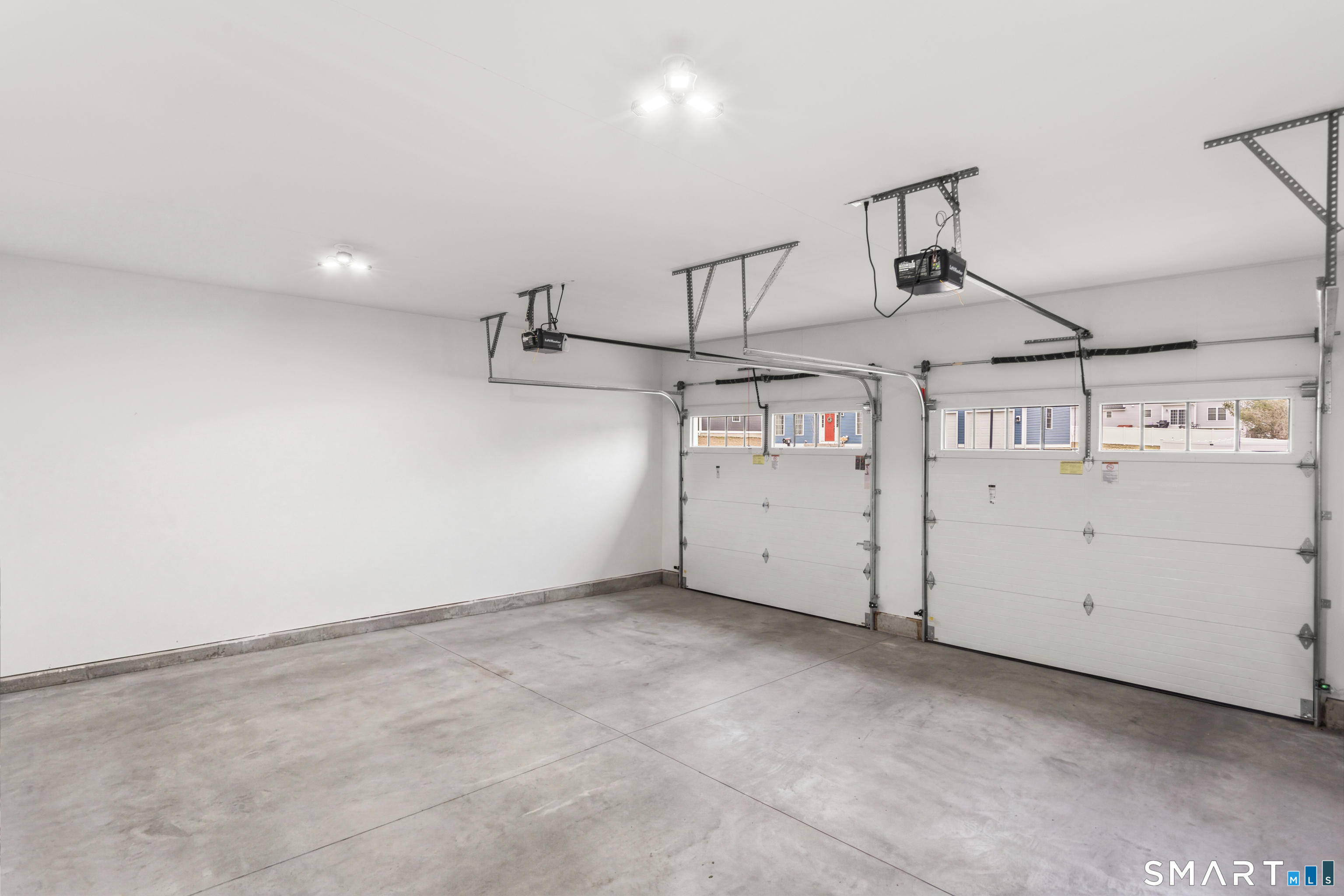33 Wiegert Way Bristol CT 06010