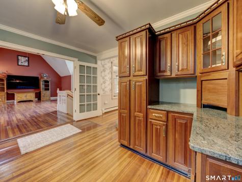 43 South Street Morris CT 06763
