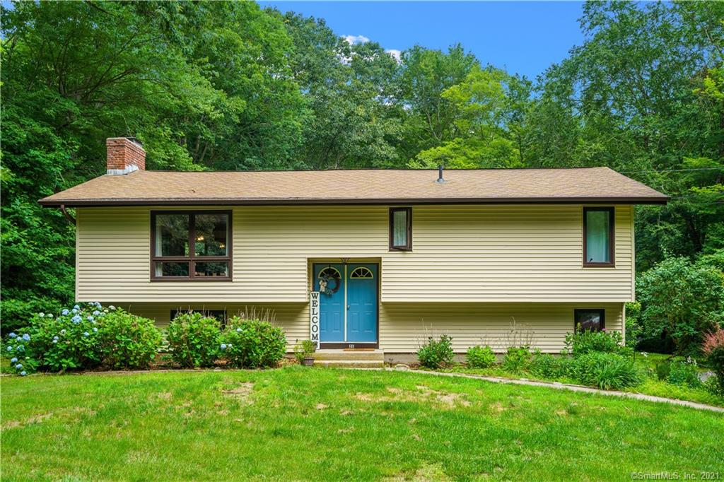 31 Schnoor Road Killingworth CT 06419