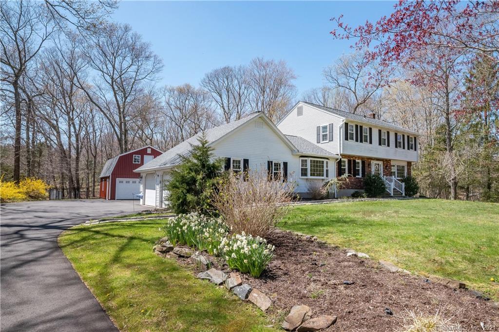 1300 Little Meadow Road Guilford CT 06437