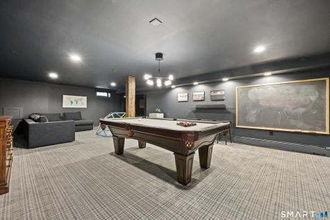 151 Skunk Lane Wilton CT 06897