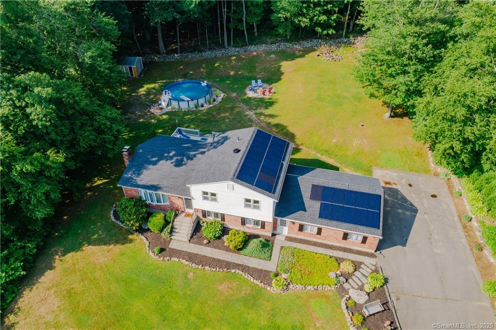 8 Brookwood Court Prospect CT 06712