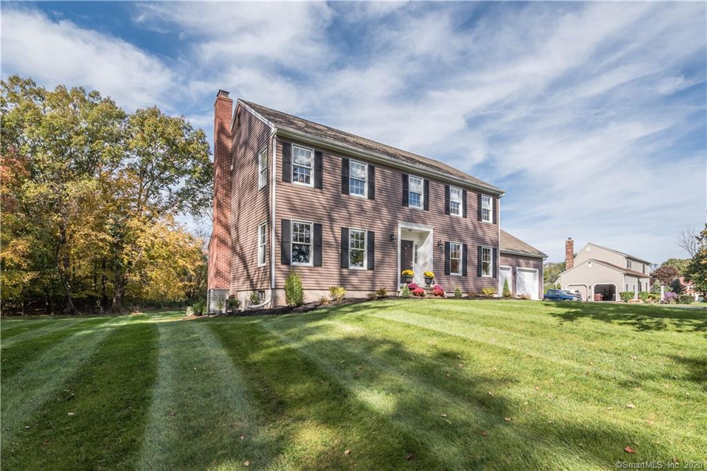 7 Pondside Place Cheshire CT 06410