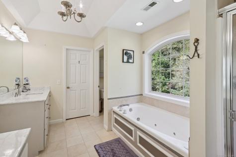 247 Old Farms Road Simsbury CT 06070