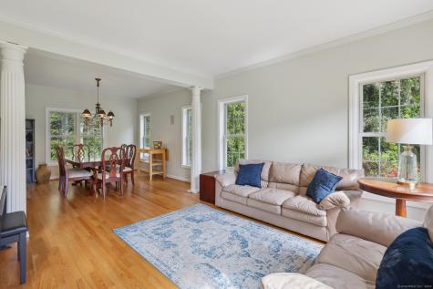 247 Old Farms Road Simsbury CT 06070