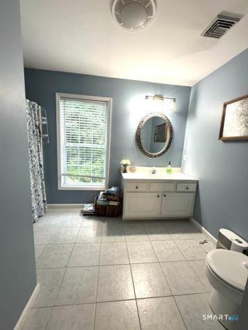 152 New London Road Groton CT 06340