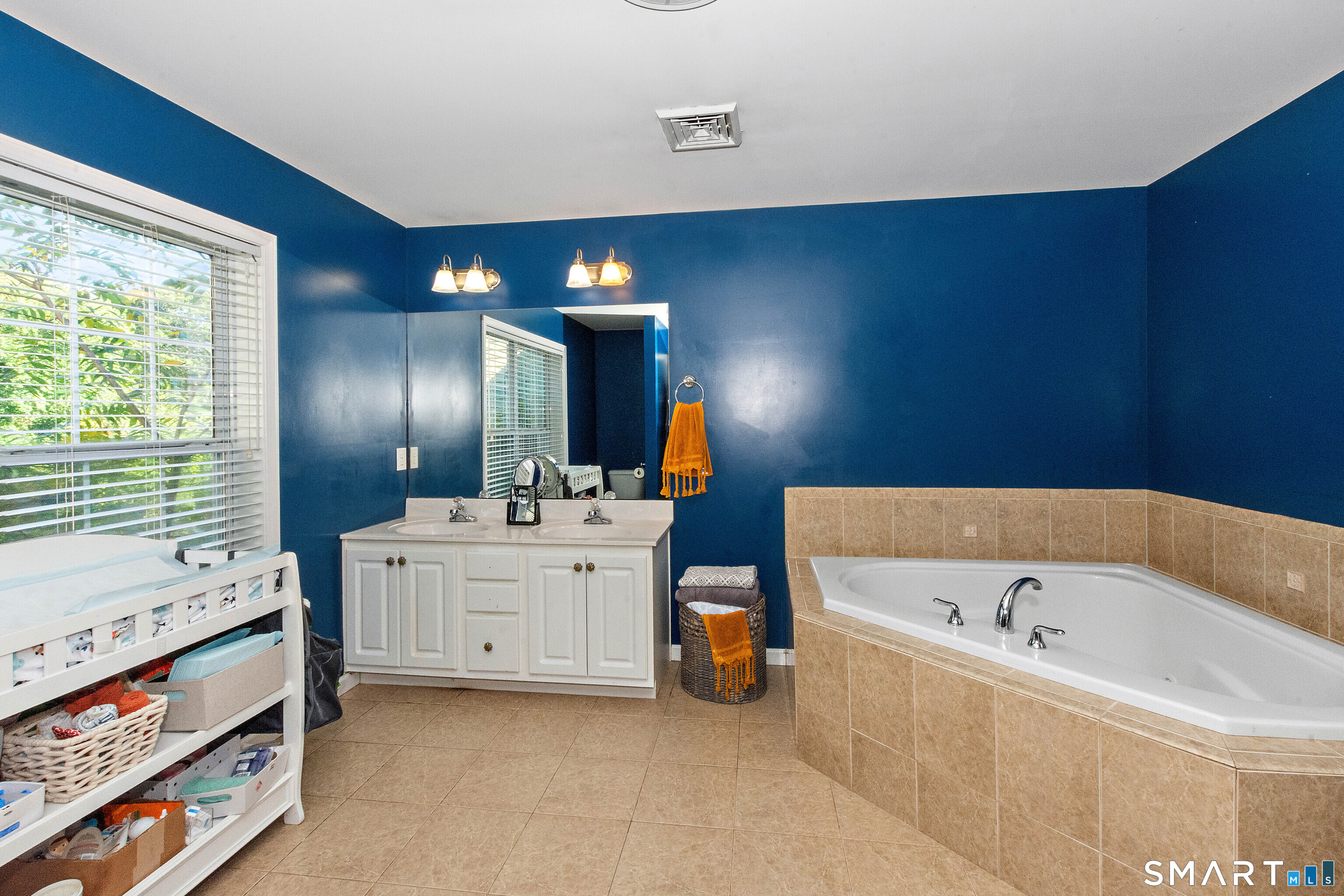 152 New London Road Groton CT 06340