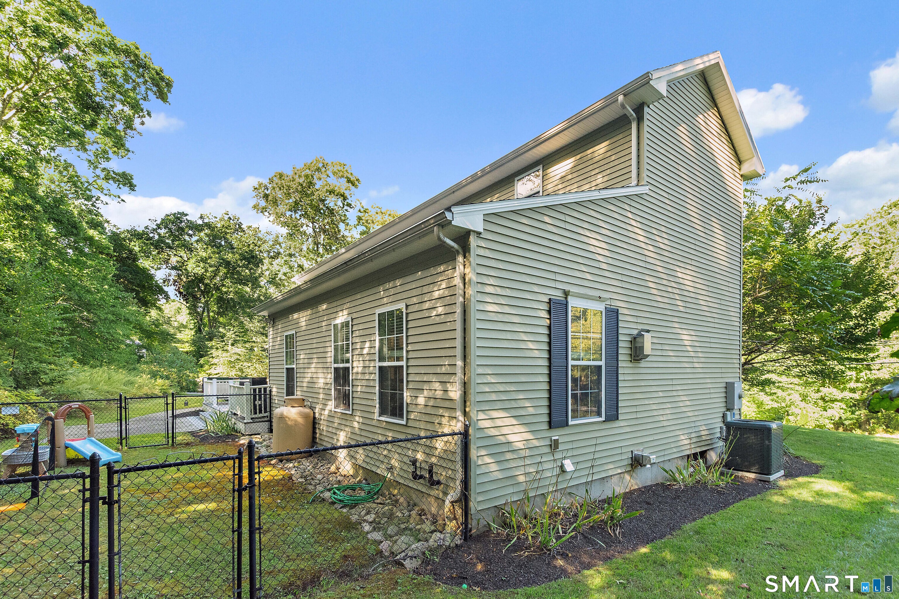 152 New London Road Groton CT 06340