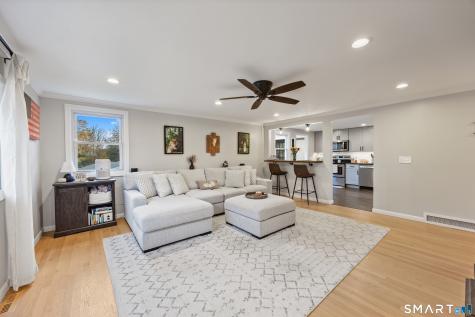 16 Paramount Drive Seymour CT 06483