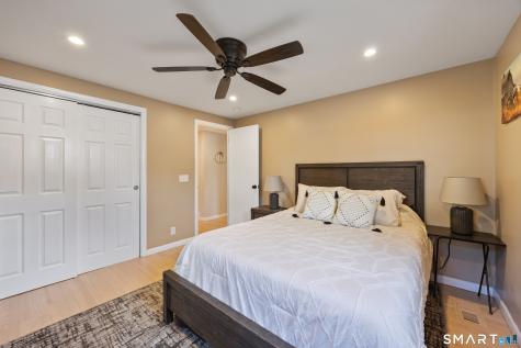 16 Paramount Drive Seymour CT 06483