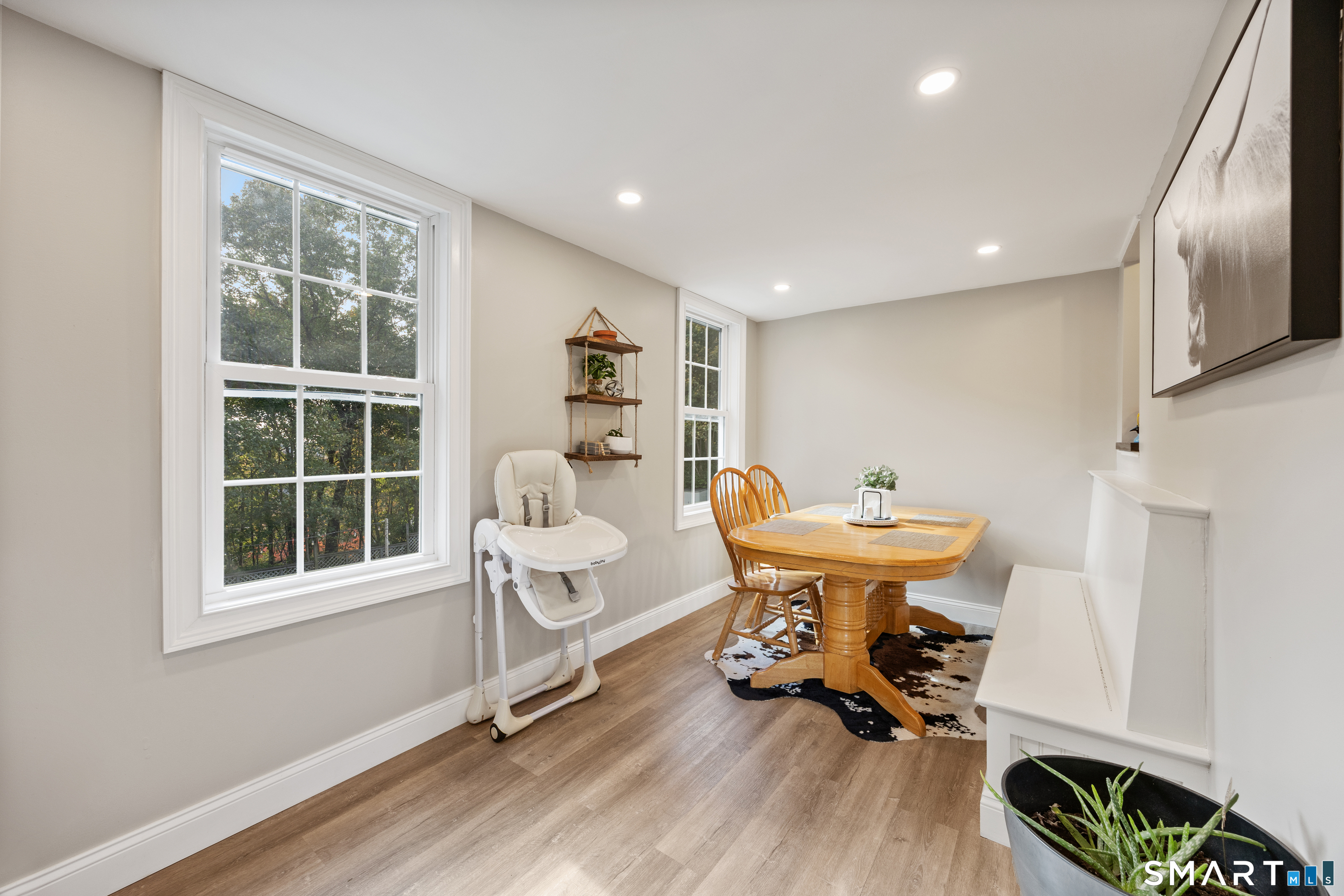 16 Paramount Drive Seymour CT 06483
