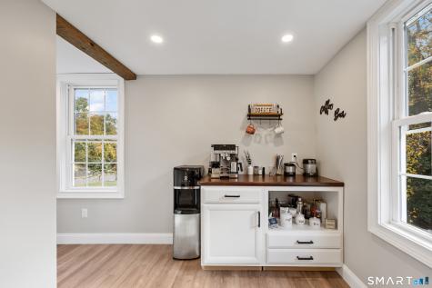 16 Paramount Drive Seymour CT 06483