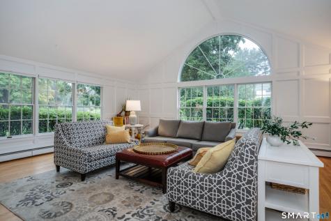 4 Manor Lane West Hartford CT 06107