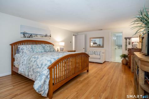 4 Manor Lane West Hartford CT 06107