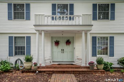 4 Manor Lane West Hartford CT 06107