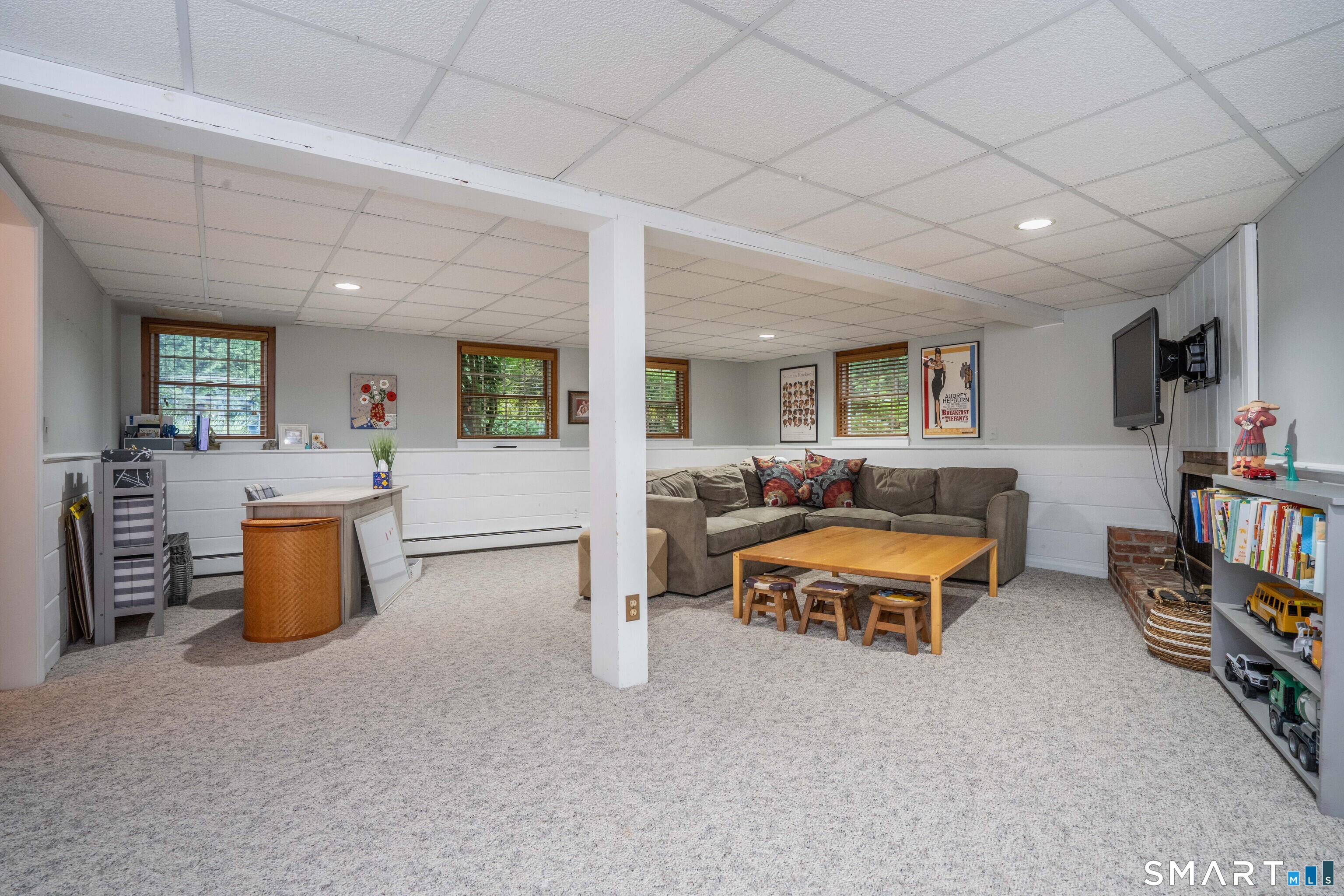 4 Manor Lane West Hartford CT 06107