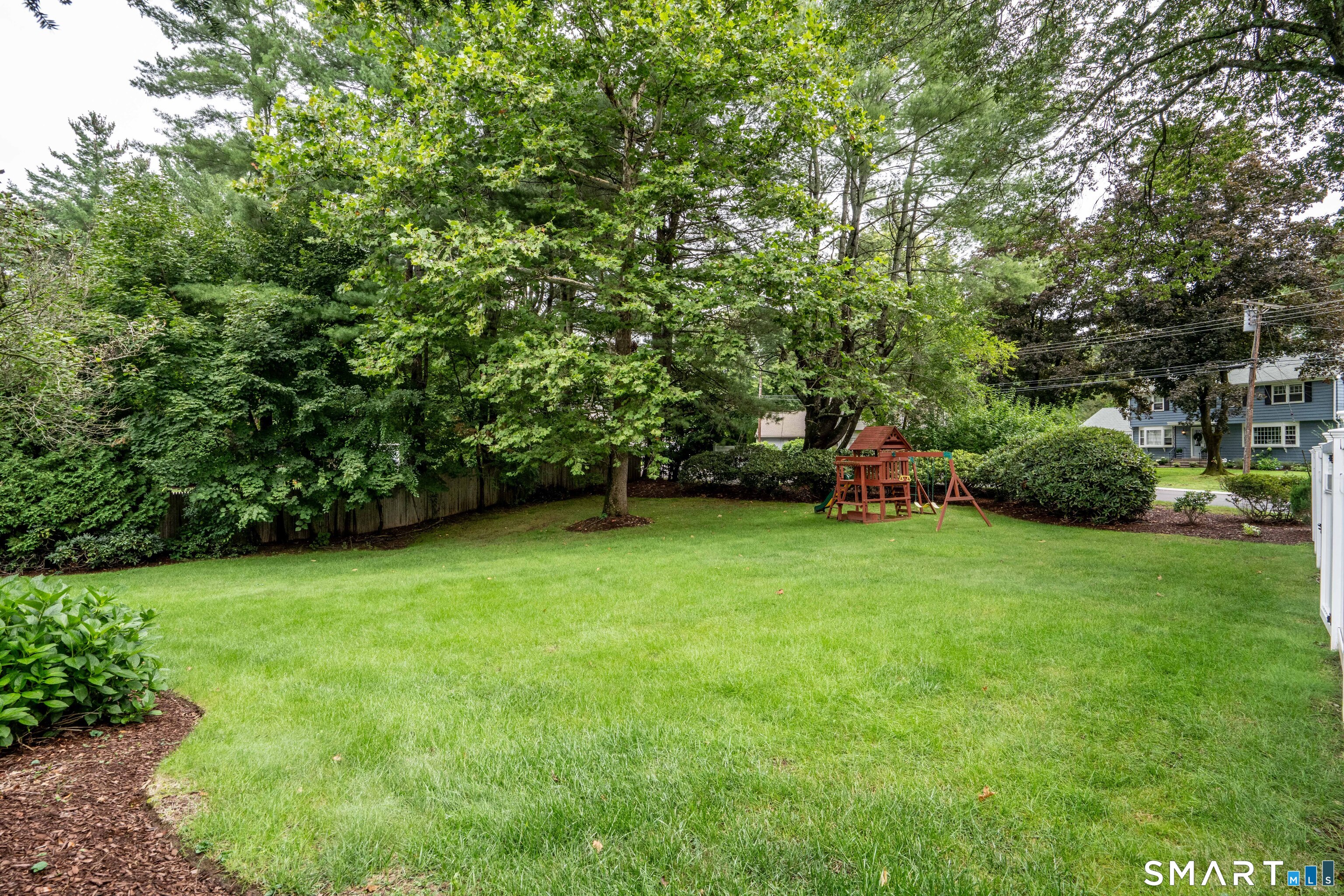 4 Manor Lane West Hartford CT 06107