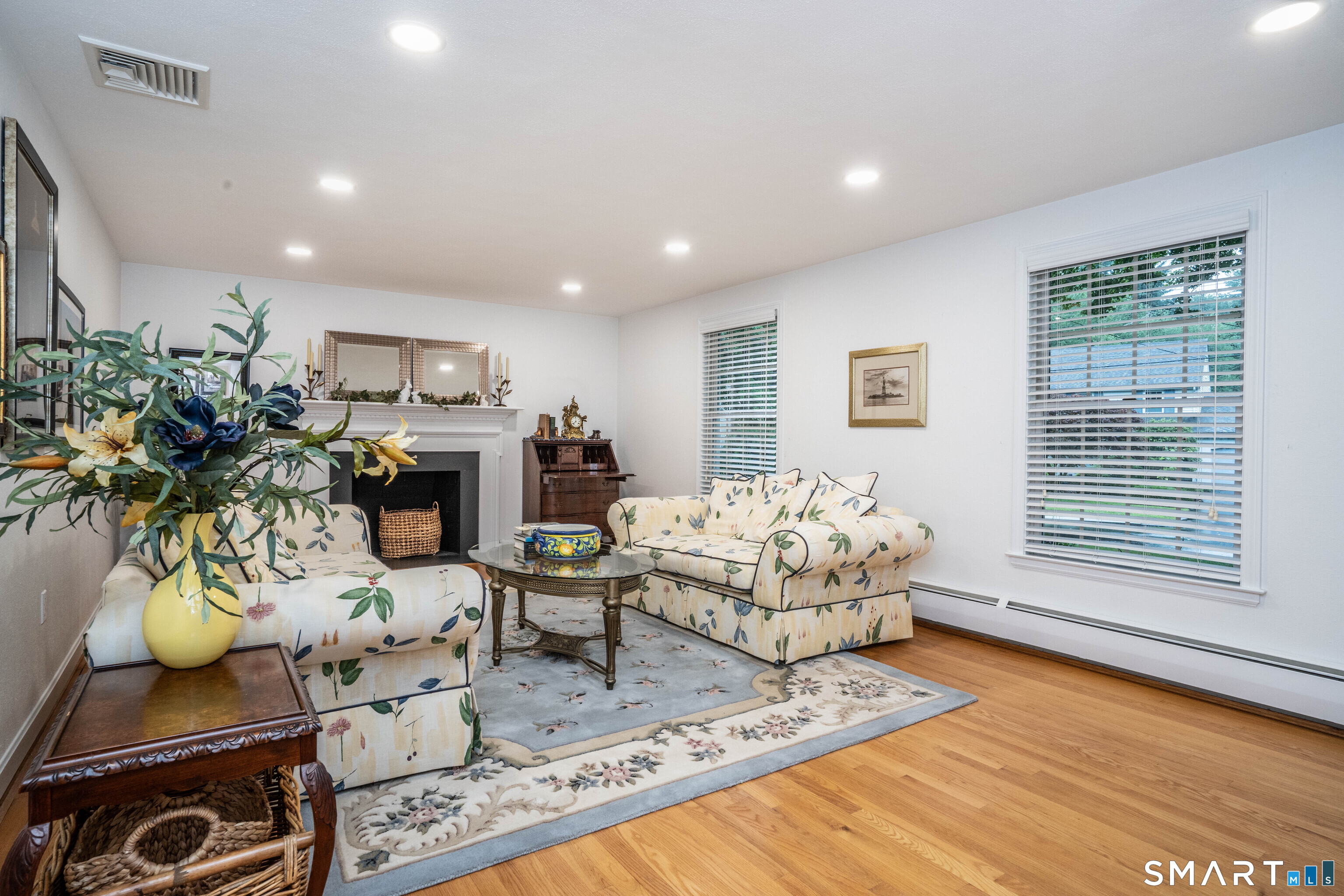 4 Manor Lane West Hartford CT 06107