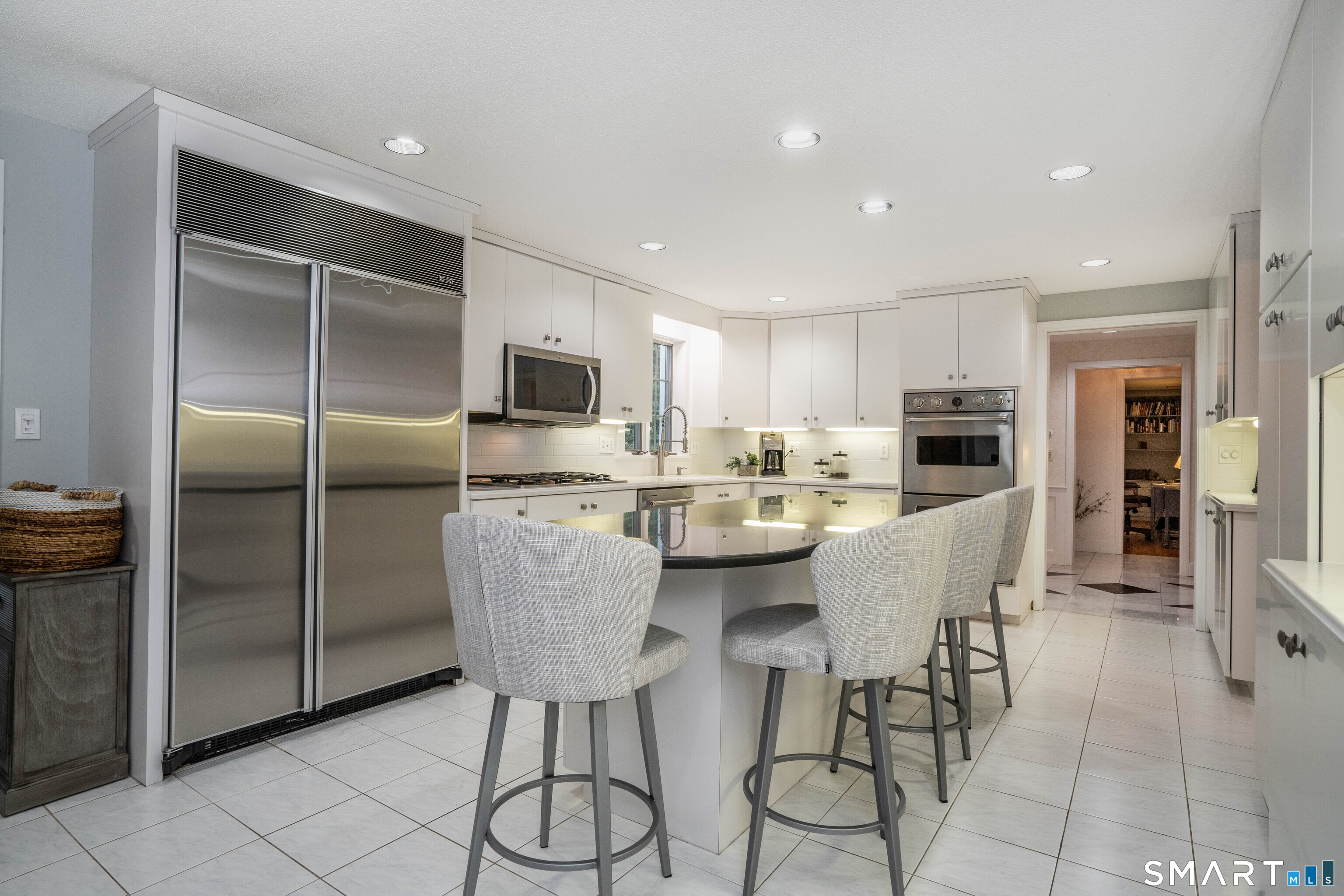 4 Manor Lane West Hartford CT 06107