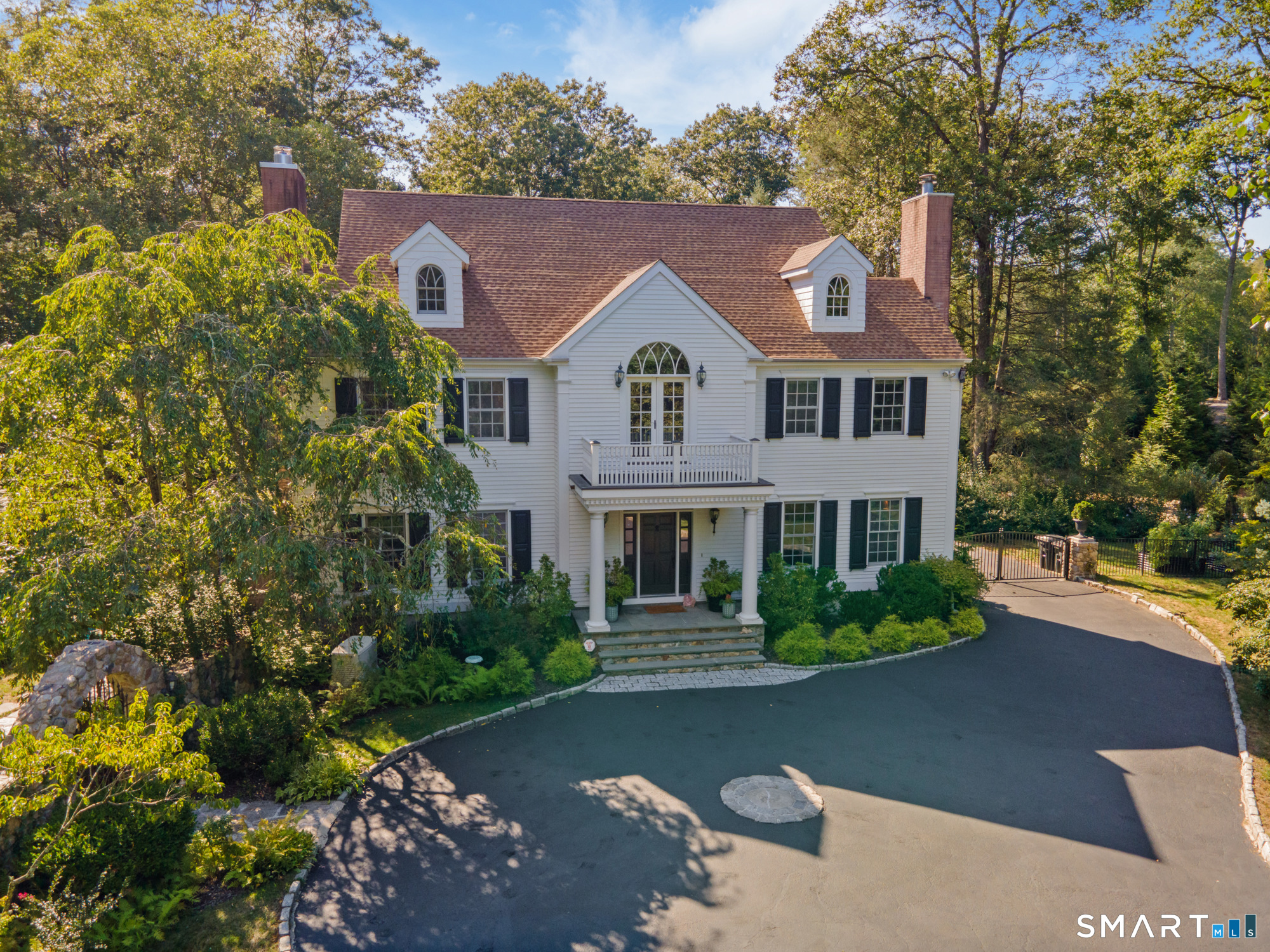 98 Indian Waters Drive New Canaan CT 06840