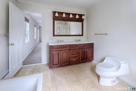 28 Brook Road Trumbull CT 06611