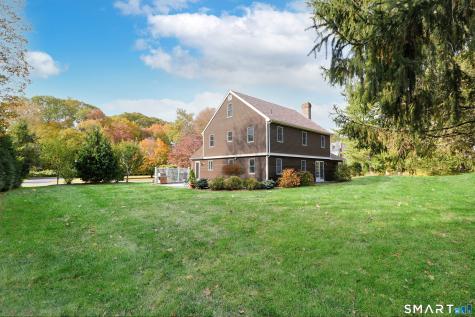 28 Brook Road Trumbull CT 06611