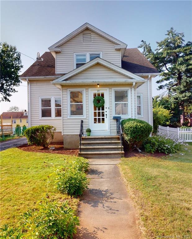 21 Fennbrook Road West Hartford CT 06119