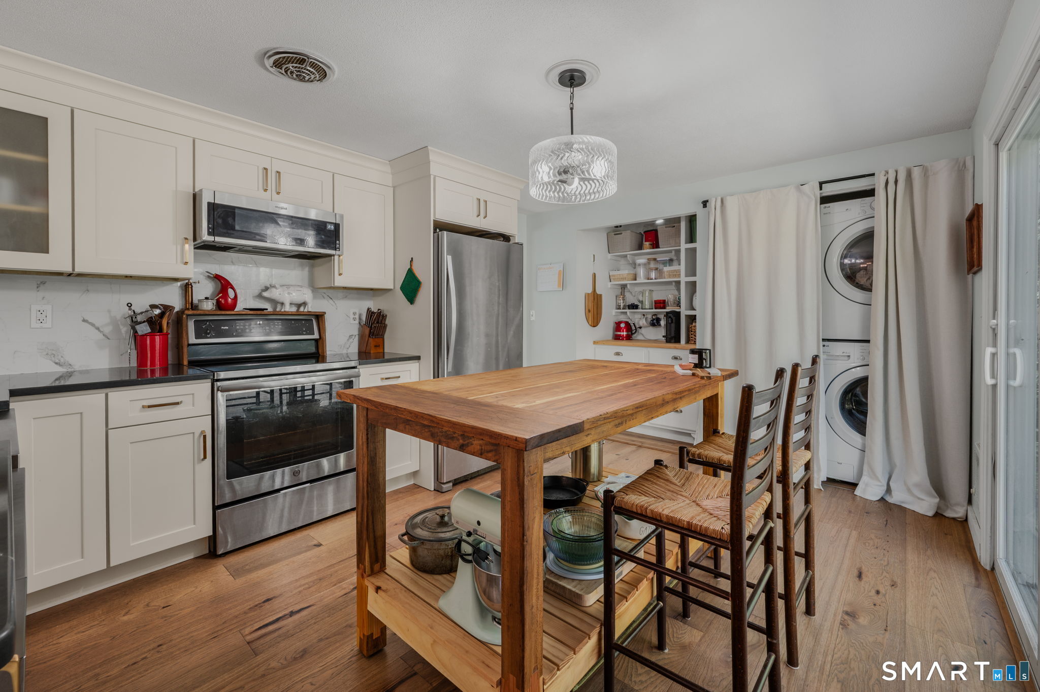 6 Cross Drive Waterford CT 06385