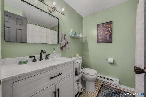 6 Cross Drive Waterford CT 06385