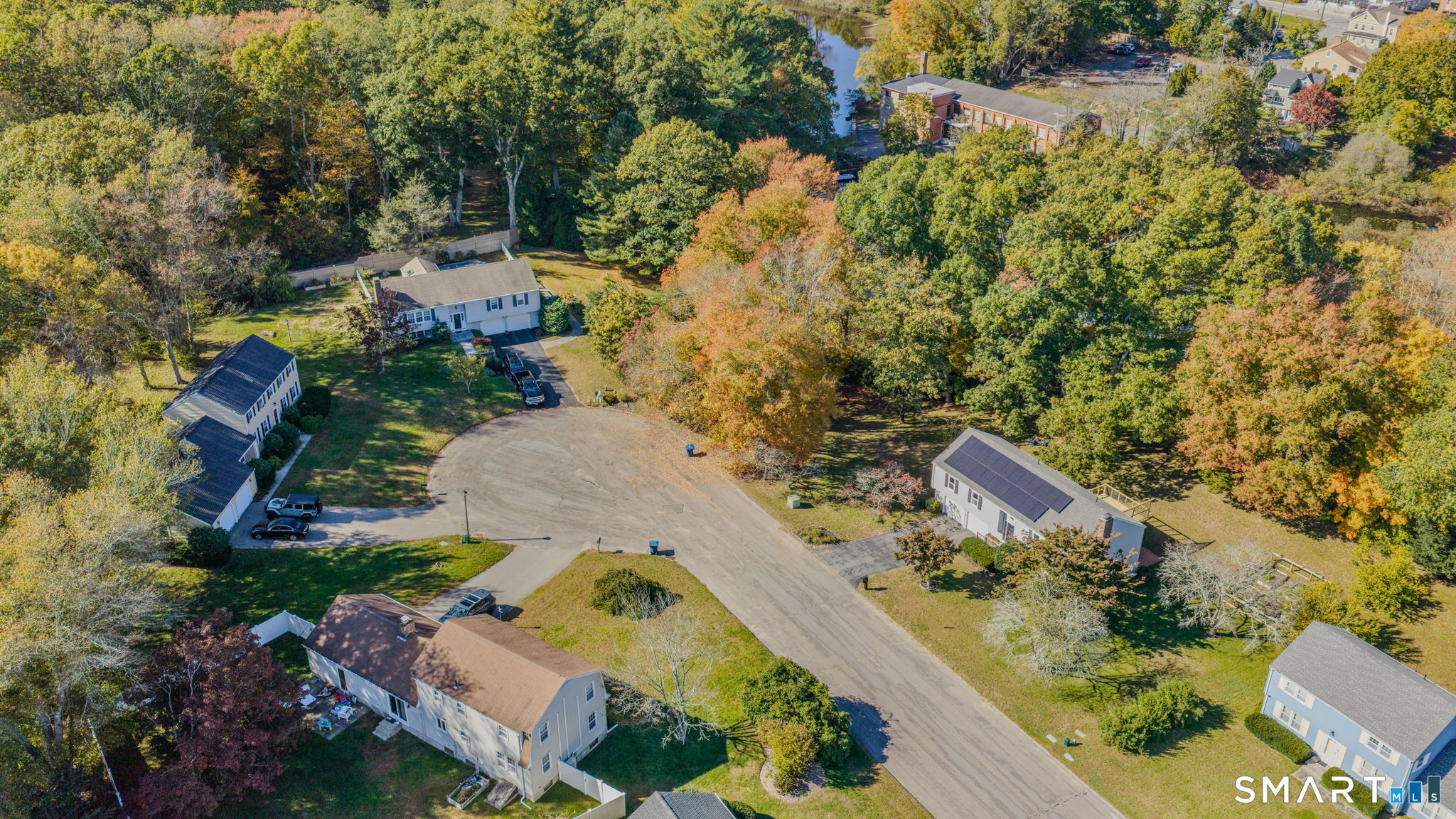 6 Cross Drive Waterford CT 06385