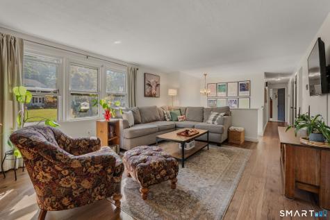 6 Cross Drive Waterford CT 06385