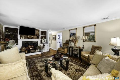437 West Wolcott Avenue Windsor CT 06095