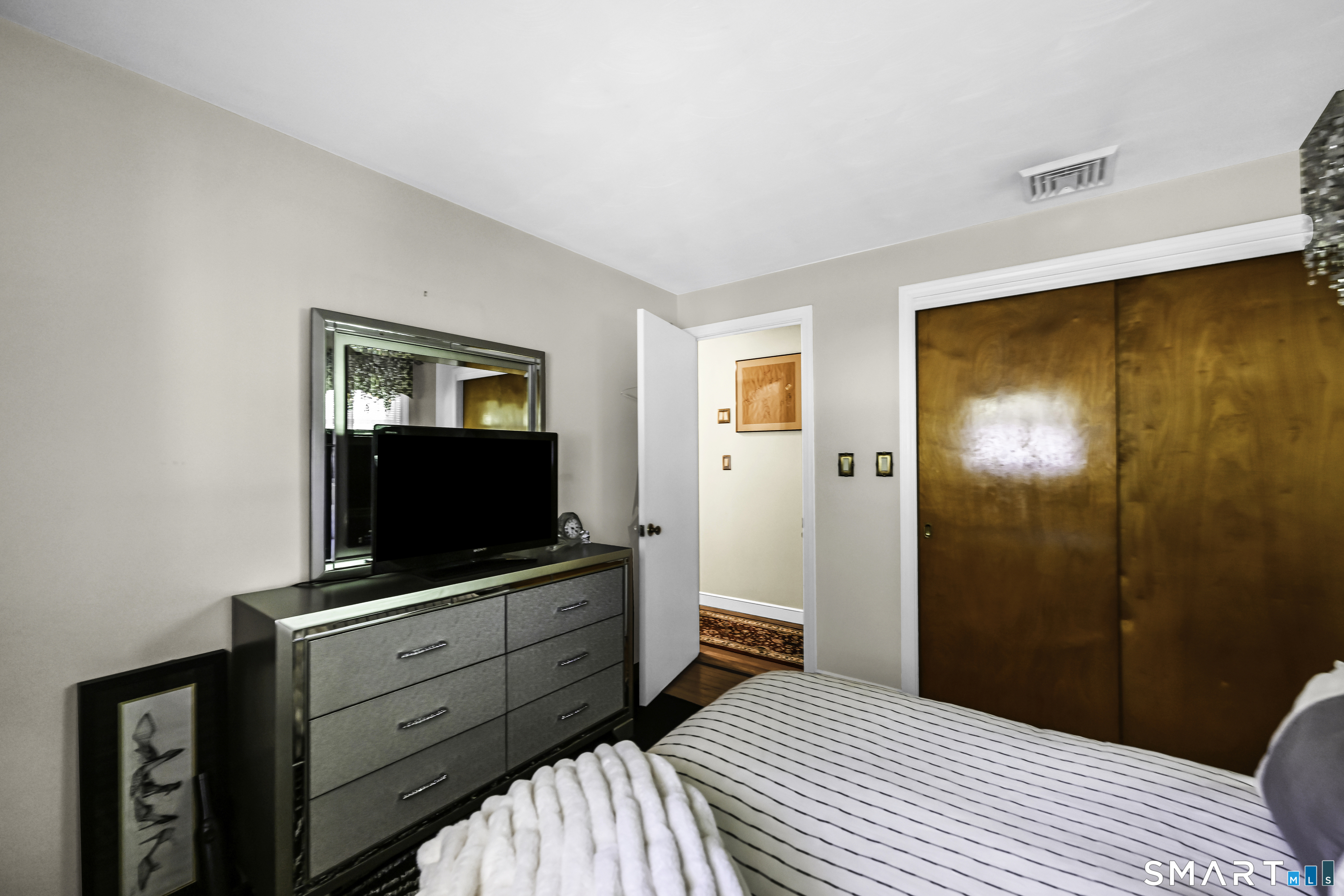 437 West Wolcott Avenue Windsor CT 06095