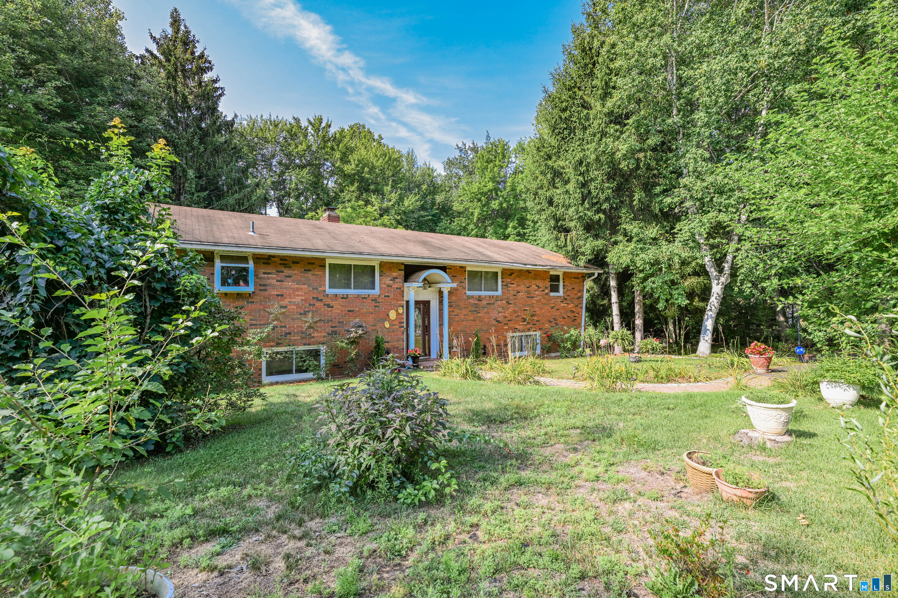 437 West Wolcott Avenue Windsor CT 06095