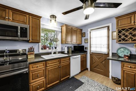 437 West Wolcott Avenue Windsor CT 06095