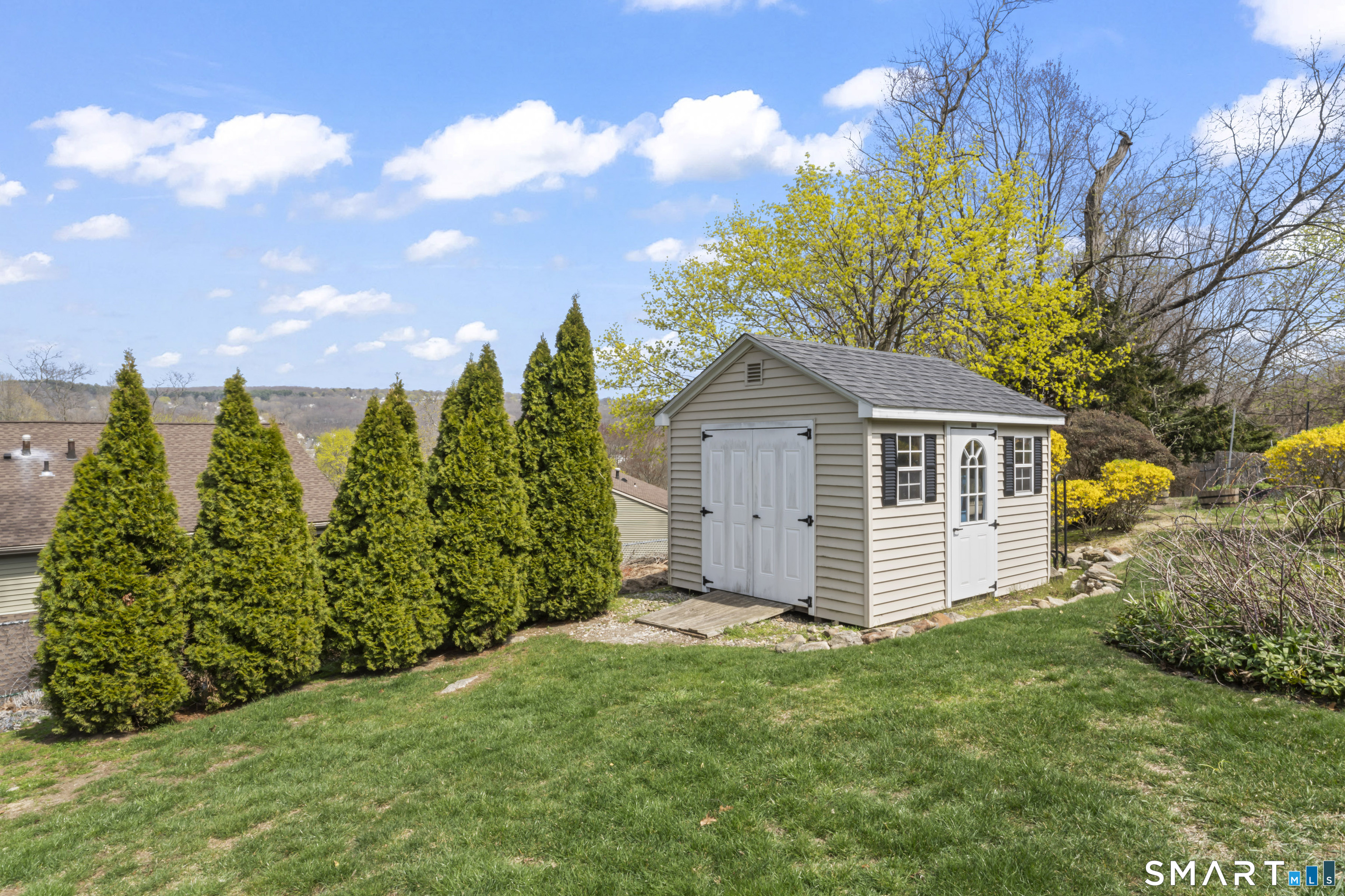 33 Coram Road Shelton CT 06484
