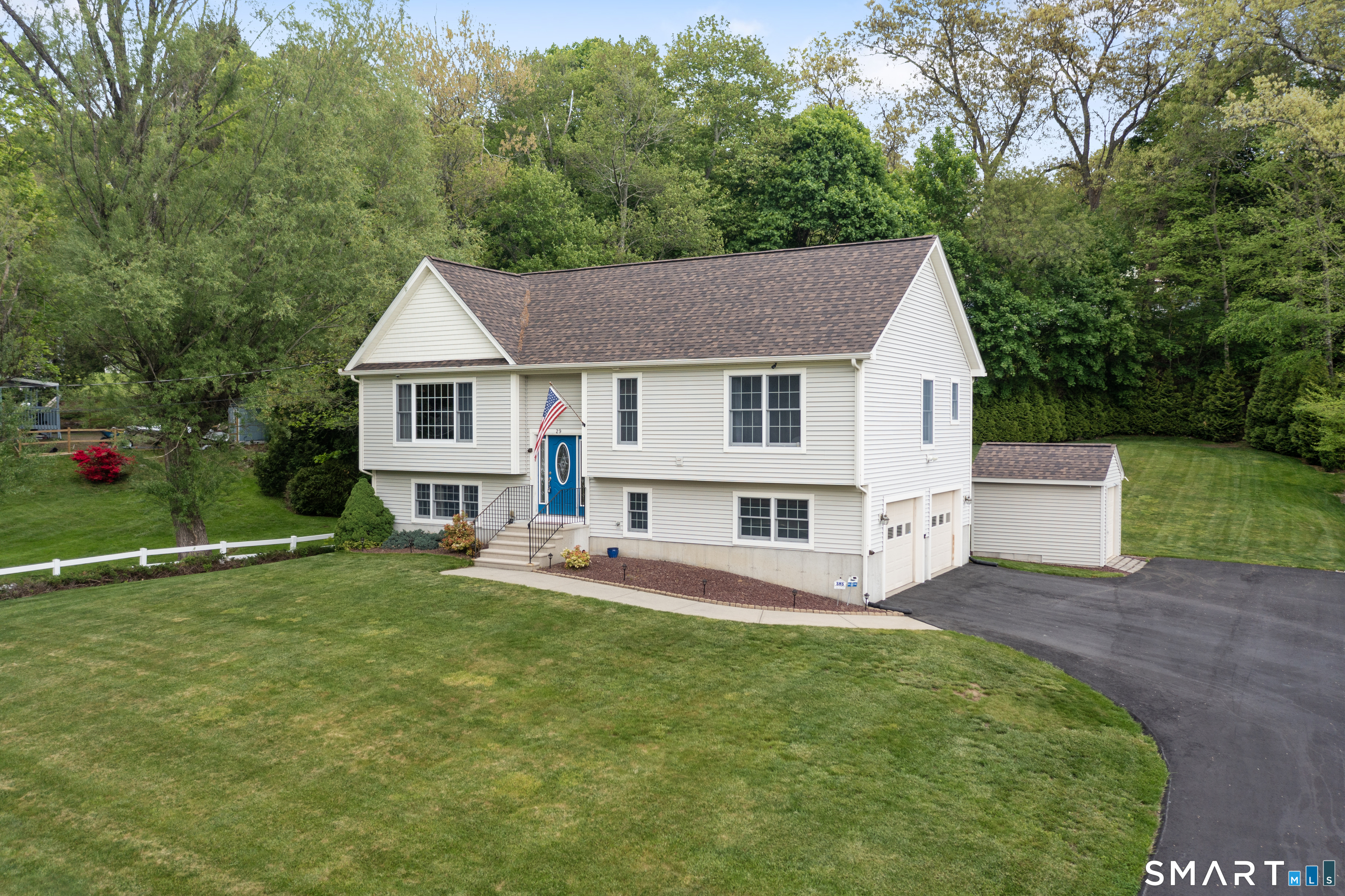29 Carey Lane Norwich CT 06360