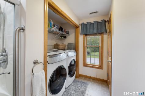 29 Carey Lane Norwich CT 06360
