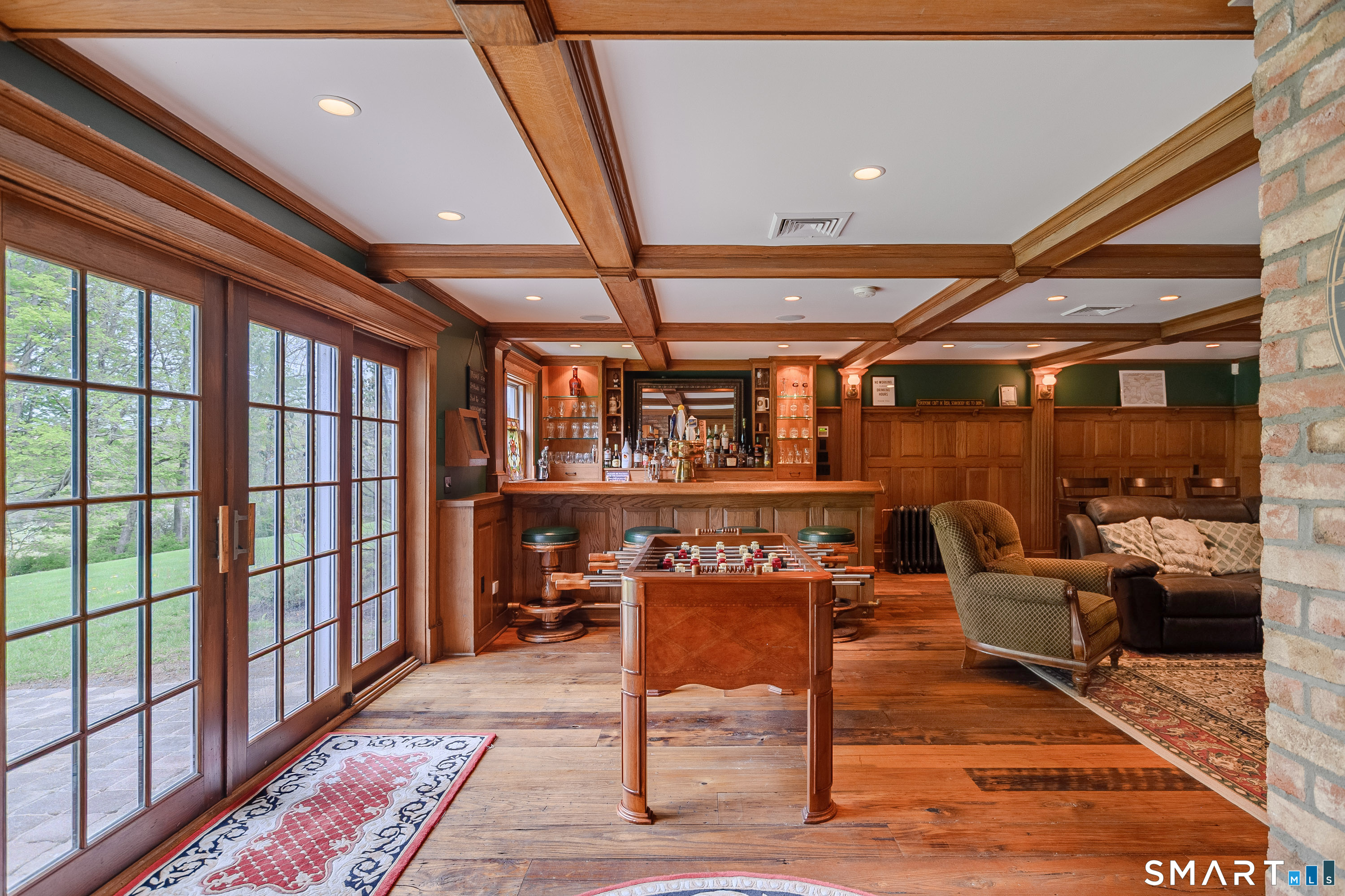 16 Farm Meadow Road Newtown CT 06470