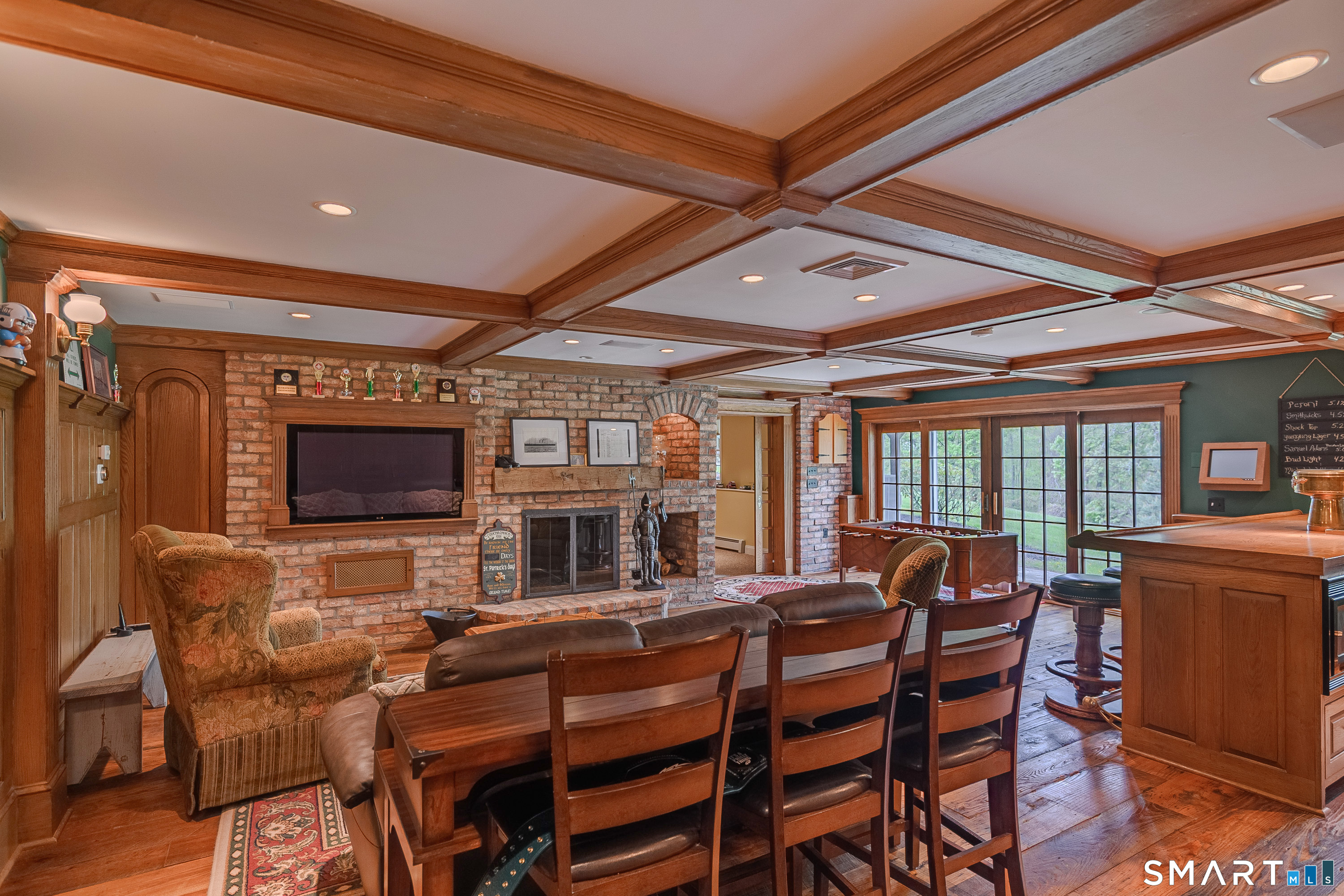 16 Farm Meadow Road Newtown CT 06470