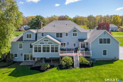 16 Farm Meadow Road Newtown CT 06470