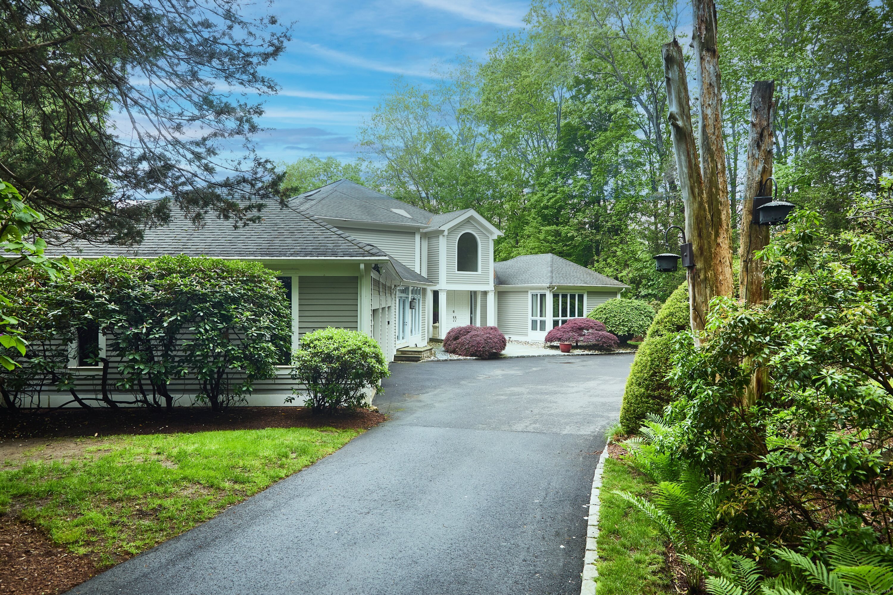 15 Arrowhead Way Weston CT 06883