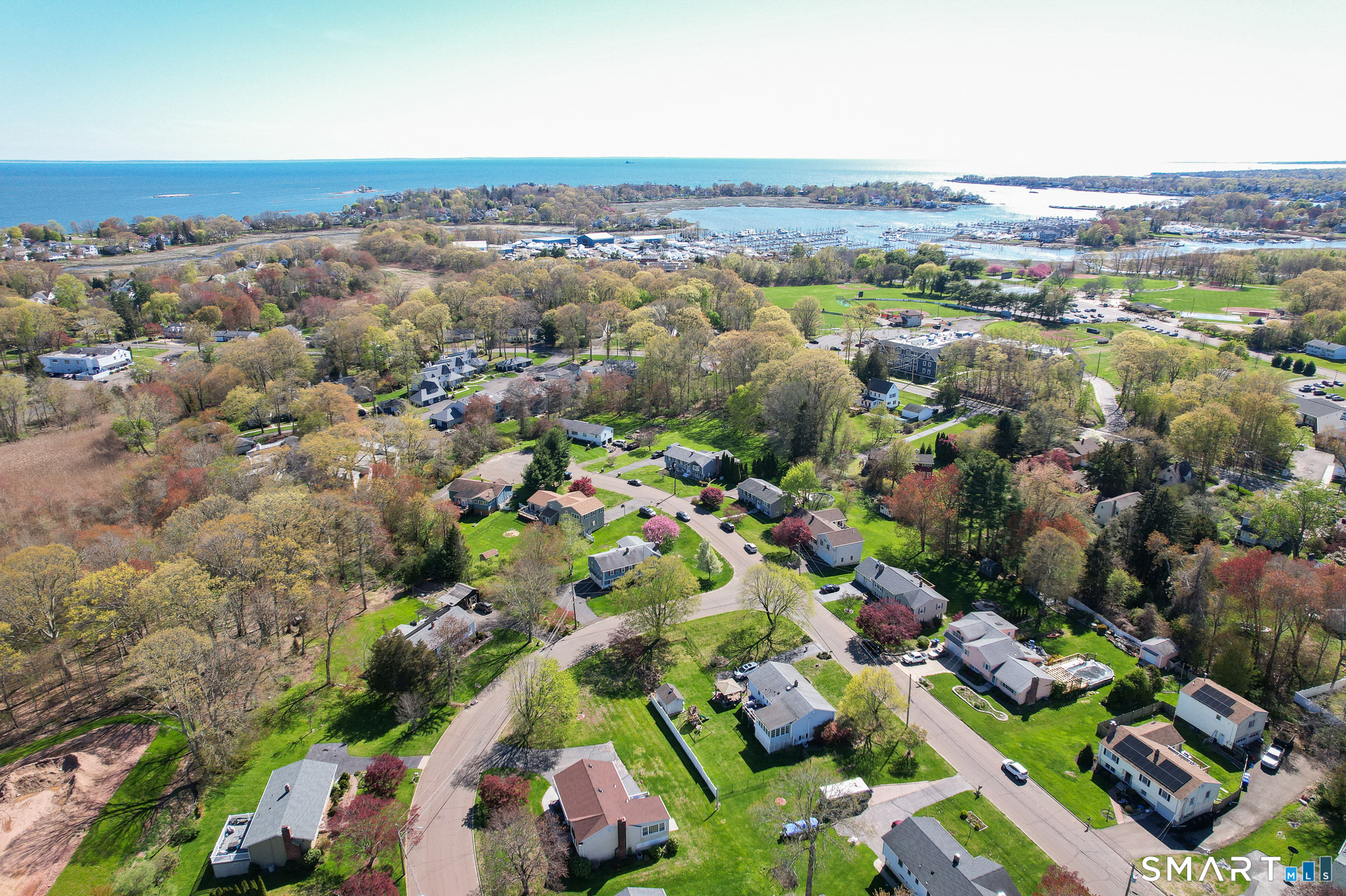 10 Brightwood Lane Branford CT 06405