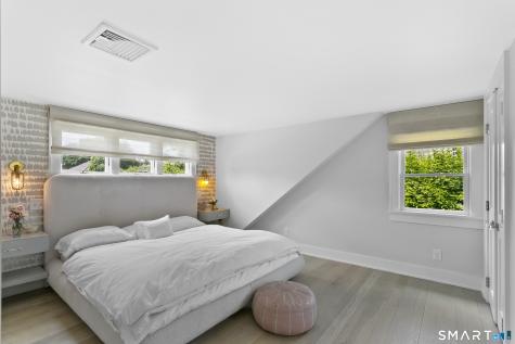 10 Horace Court Fairfield CT 06824