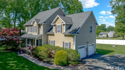 261 Spring Road North Haven CT 06473
